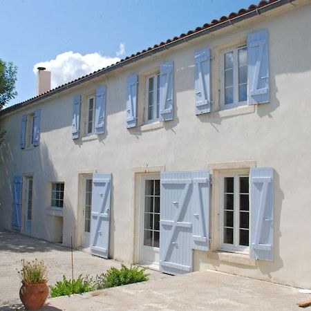La Tonnelle Fleurie Chambres D'Hotes Sainte-Soulle Extérieur photo